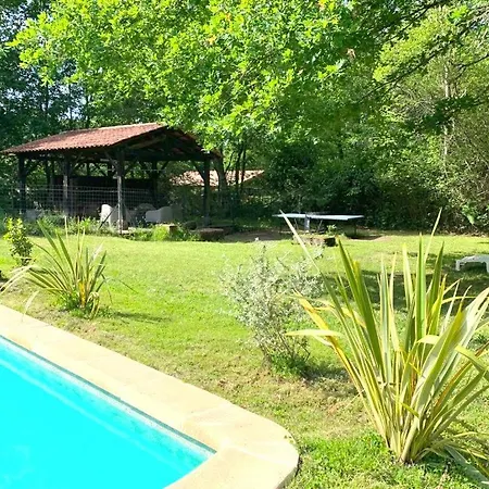 Maison Piscine, Jardin Privatifs Holiday home