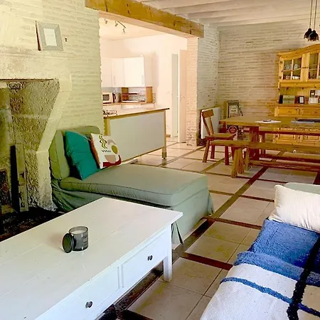 Maison Piscine, Jardin Privatifs * Origne (Gironde)