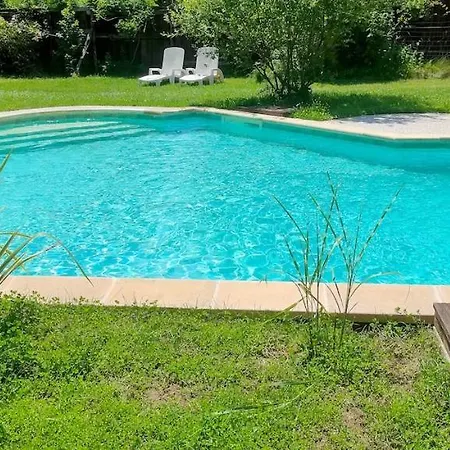 Maison Piscine, Jardin Privatifs Holiday home